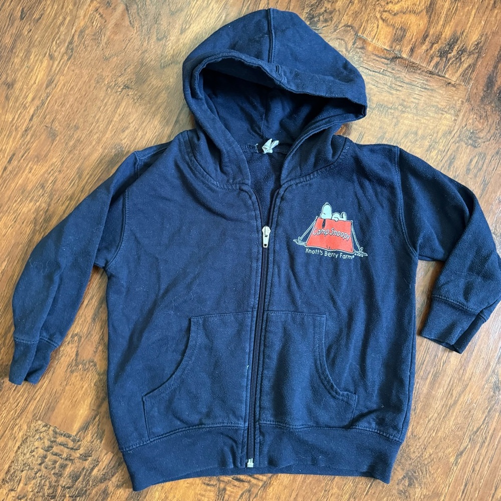 Knotts Berry Farm Snoopy Kids Navy Hoodie Sweater Camp Snoopy‎ Sz 4